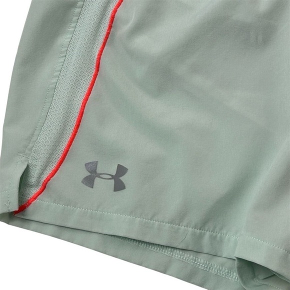 Under Armour Women's HeatGear Running Shorts Green Size M - Picture 3 of 14
